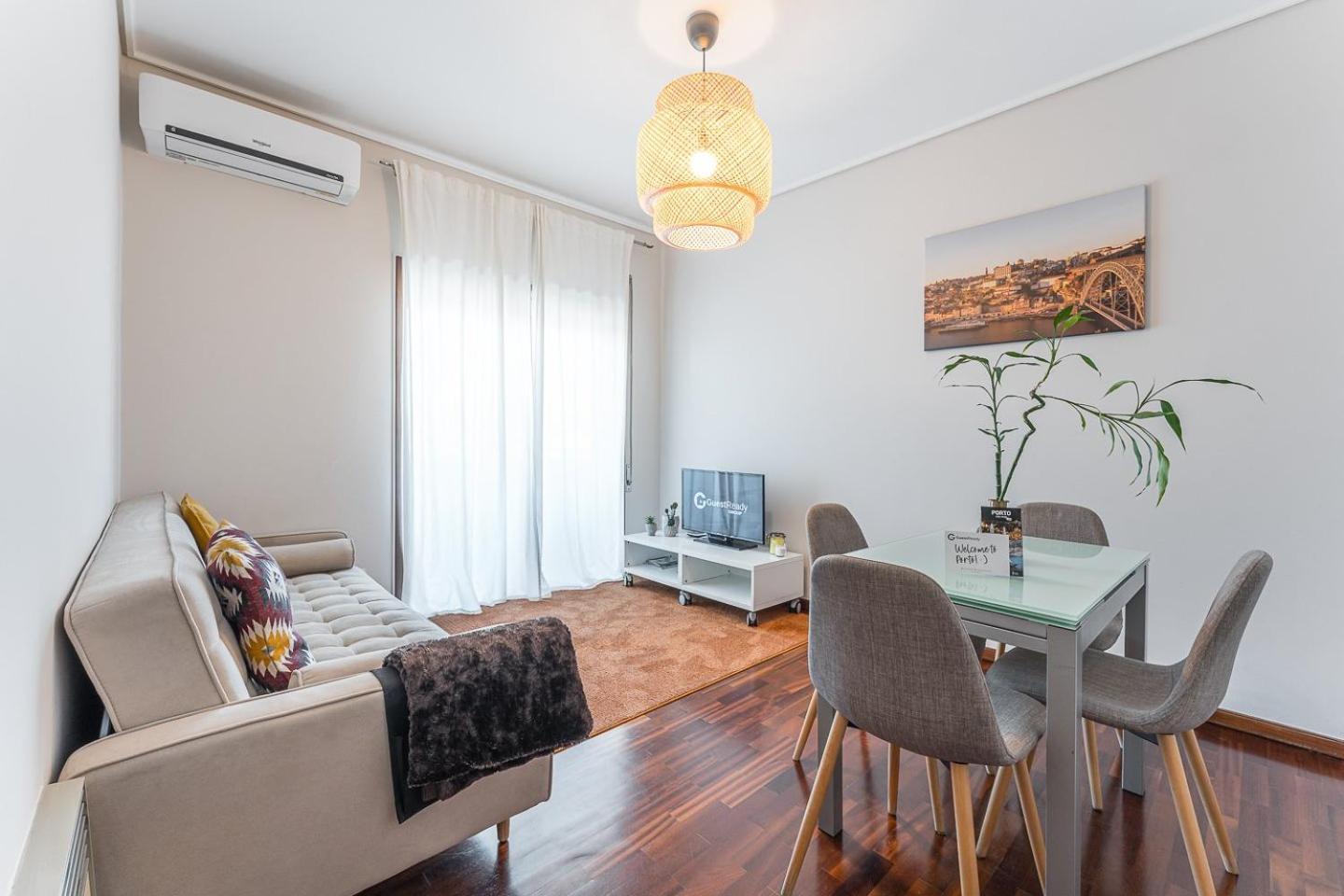 Apartmán Guestready - Warwick Avenue In Lapa Porto Exteriér fotografie